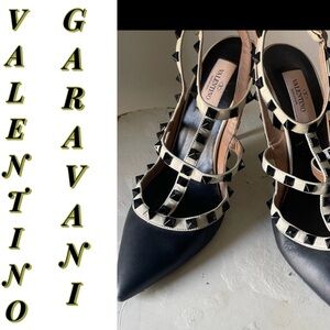 🎄’Tis The Season Sale
⭐️Authentic⭐️Valentino Rock studded Black & Cream Heels